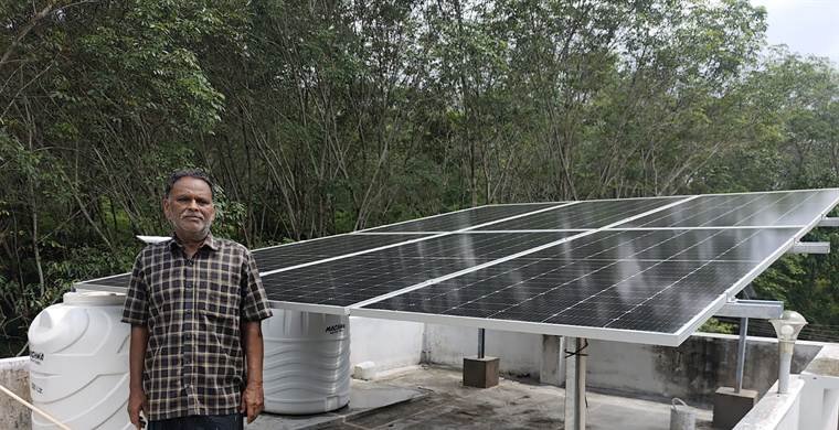 Rooftop array on HDG structure installed by Jasper Solar in Panavoor, Thiruvananthapuram